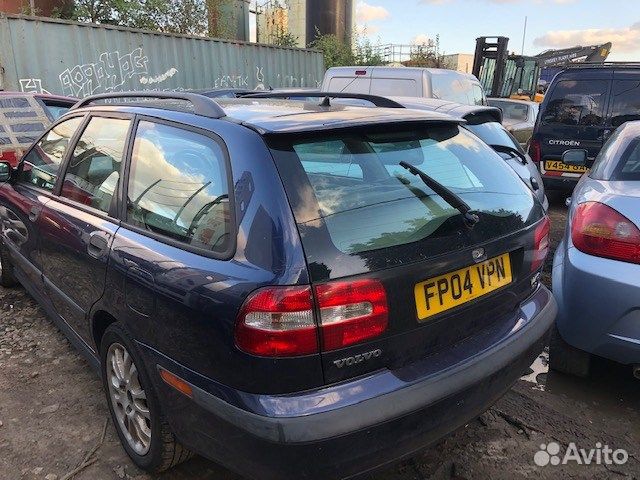 Разбор на запчасти Volvo S40 / V40