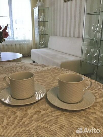 Чайная пара и тарелка под десерт