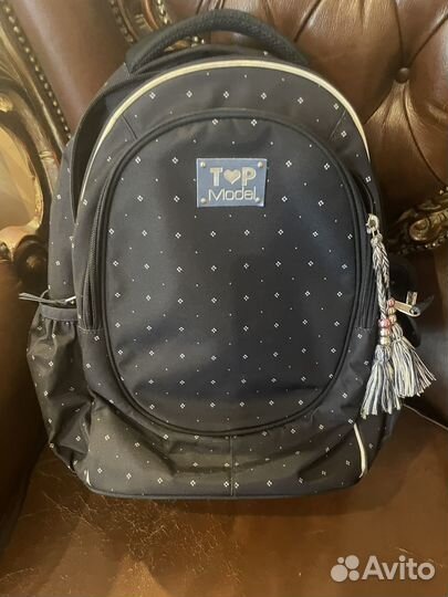 Школьный рюкзак