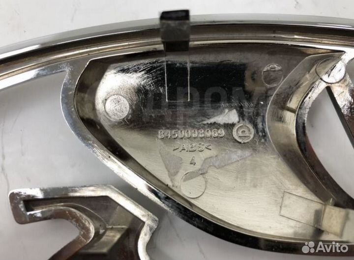 Эмблема LADA vesta, шильдик веста оригинал