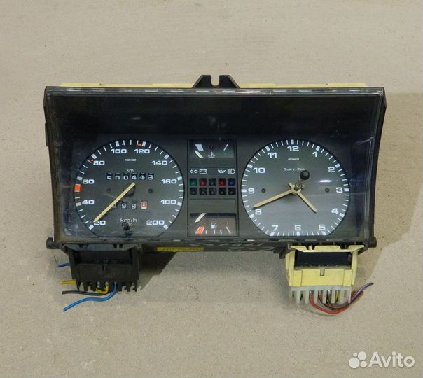 Панель приборная VW Golf 2 без тахометра