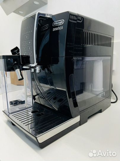 Автоматическая кофемашина DeLonghi ecam350.50.B