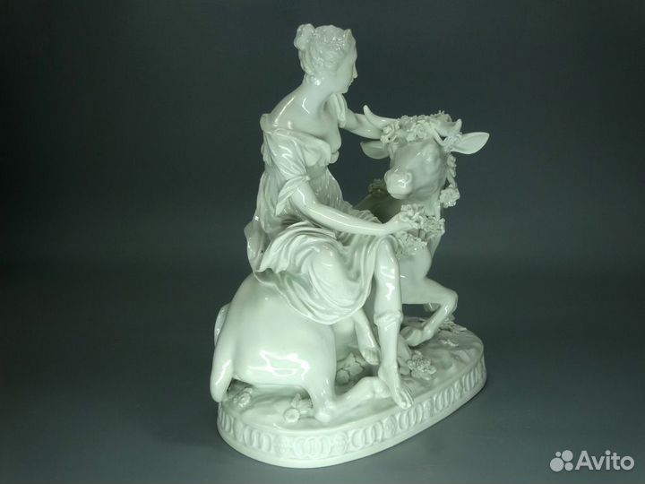 Фарфоровая статуэтка,Volkstedt,Герамания