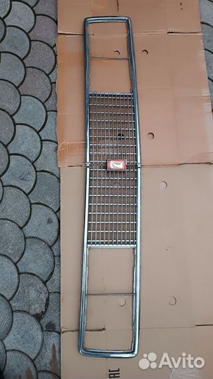 Хромированная решетка на ваз 2106(металлическая)