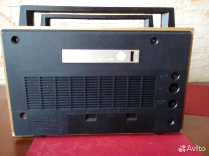 Selena B-215 с FM