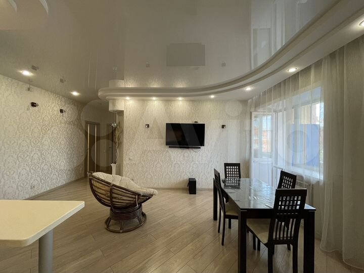 4-к. квартира, 112 м², 5/6 эт.