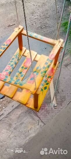 Детская качелька и турник