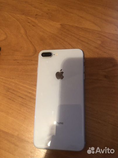 Телефон iPhone 8 plus