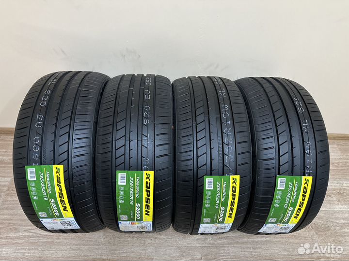 Kapsen Headking S2000 235/35 R19 97VR