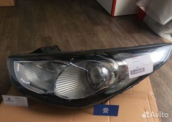 Фара левая правая Hyundai IX 35