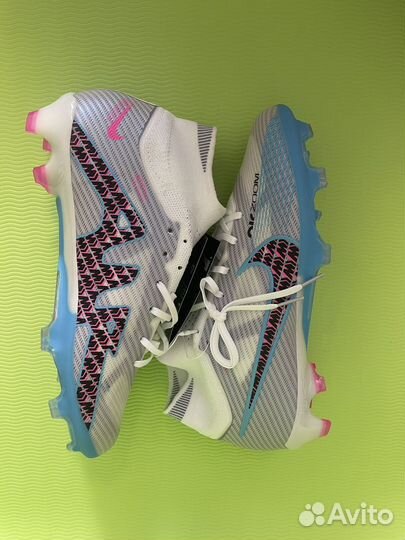 Футбольные бутсы Nike air zoom