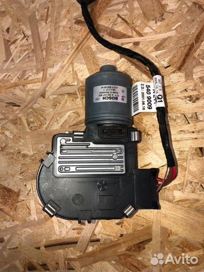 Мотор стеклоотчистителя Mercedes E W211 M