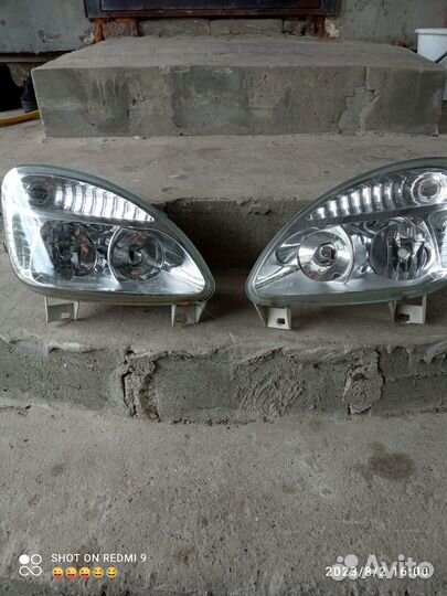 Продам фары на газель