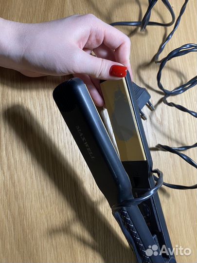 Выпрямитель для волос