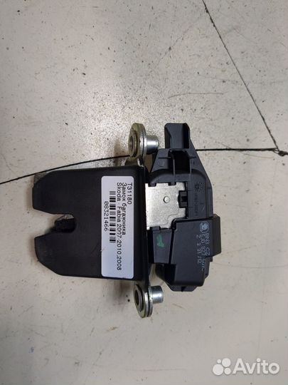 Замок багажника Skoda Fabia, 2008