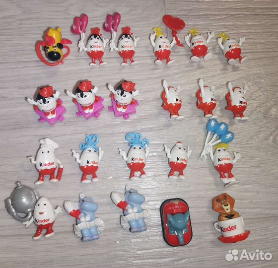 Игрушки из Kinder Surprise