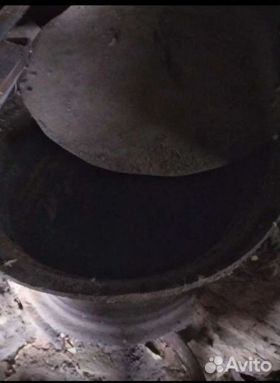 Печь буржуйка с ёмкостью для варки корма животным