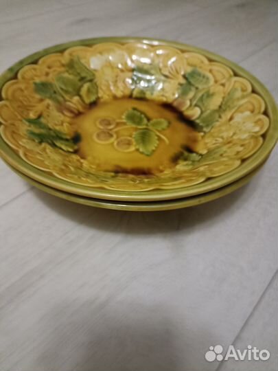 Тарелки,салатники,столовый сервиз (новые )