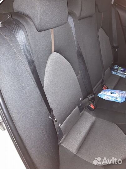Задний ряд сидений Toyota Camry 70