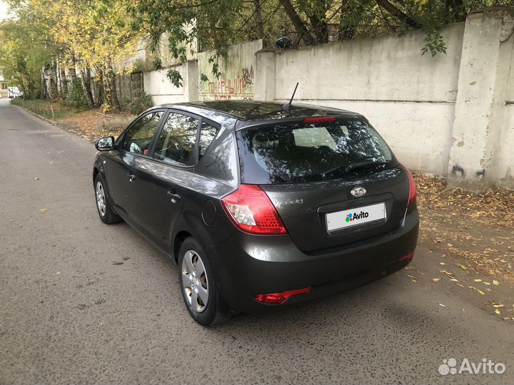Kia Ceed 1.4 МТ, 2010, 255 000 км