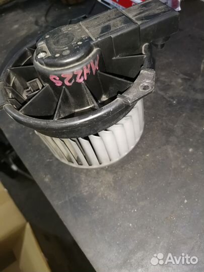 Мотор печки suzuki