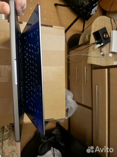 Битая матрица Apple macbook pro 14 А2779