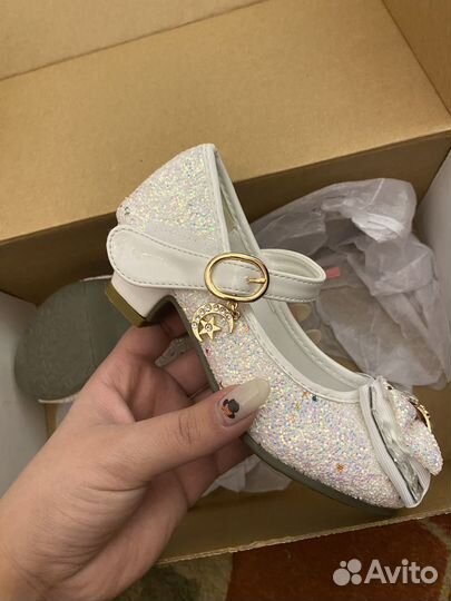 Туфли для девочки 27 размер