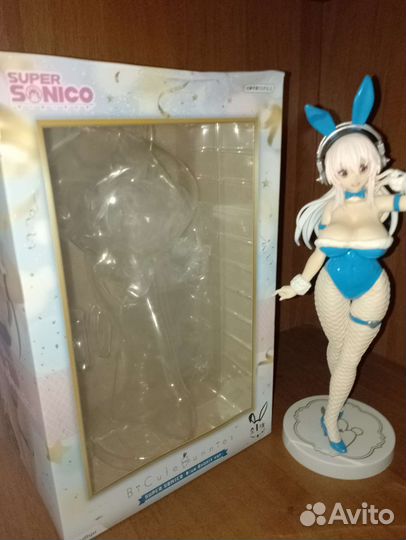 Аниме фигурка оригинал Супер Сонико