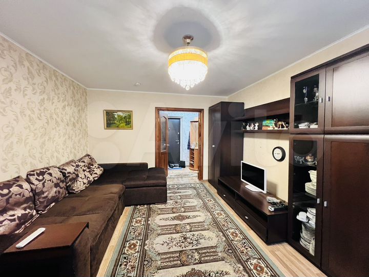 1-к. квартира, 42 м², 4/10 эт.