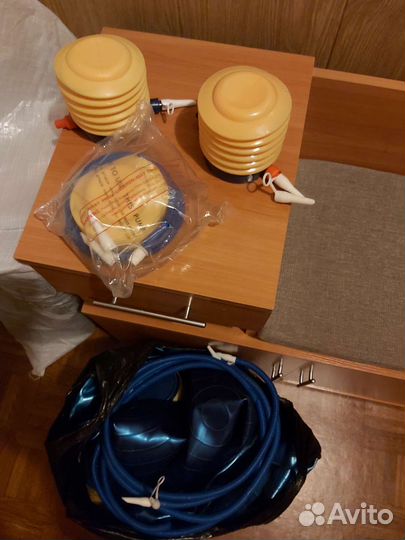 Гантели, коврики, насос для мячей, фитнес резинки