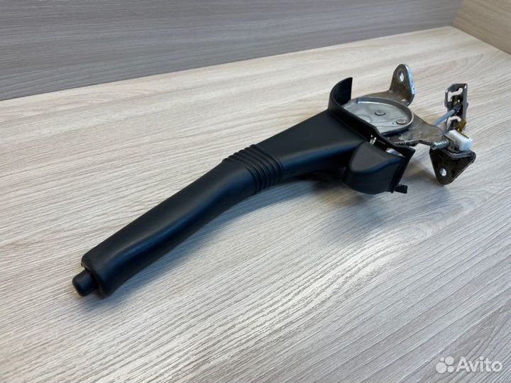 Рычаг стояночного тормоза LADA X-Ray