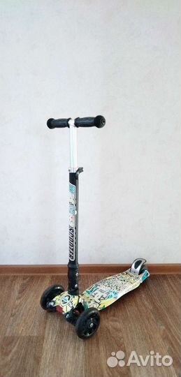 Самокат детский трехколесный складной