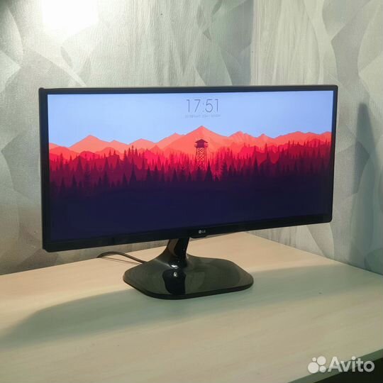 Монитор LG 21:9