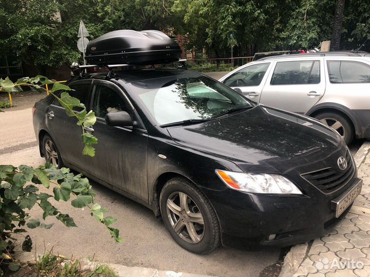 Автобокс багажник на крышу Toyota Camry