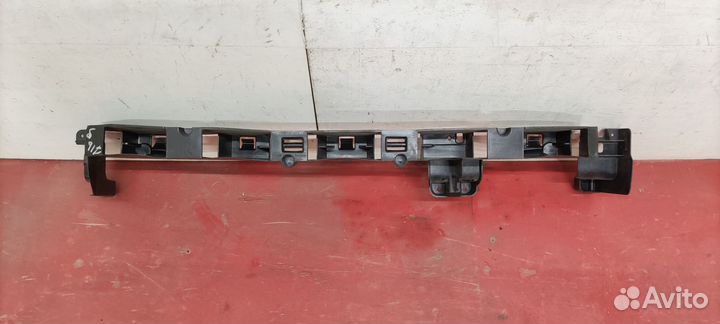 Абсорбер бампера переднего Renault Sandero