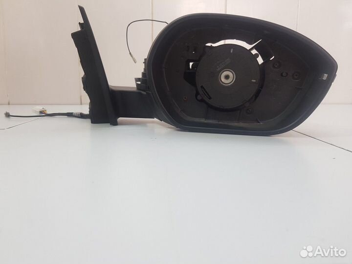 Зеркало заднего вида боковое правое (8 контактов)