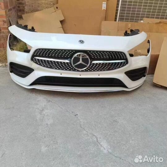 Nose cut Mercedes-Benz 2018