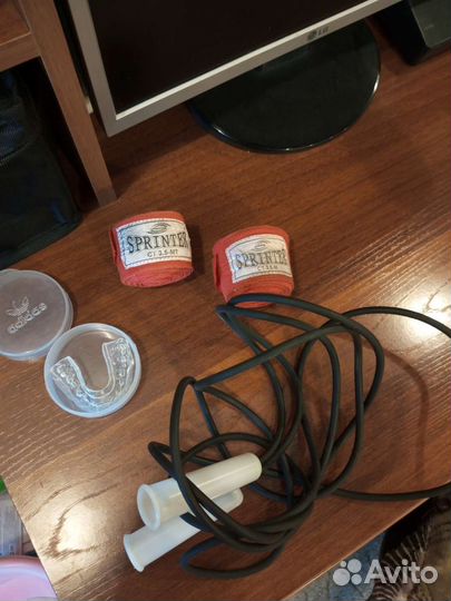 Боксерские перчатки