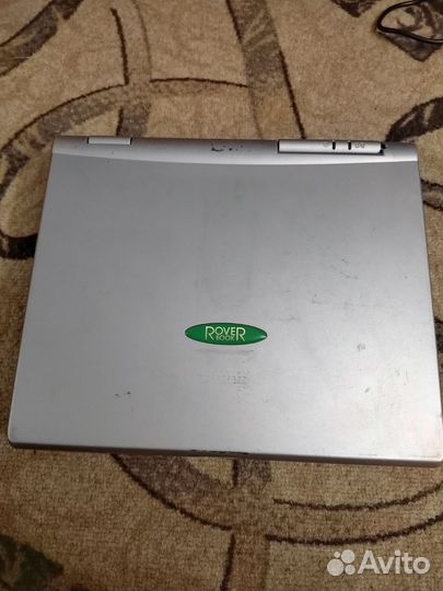 Старый ретро ноутбук fujitsu roverbook