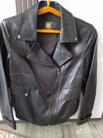 Куртка кожаная женская