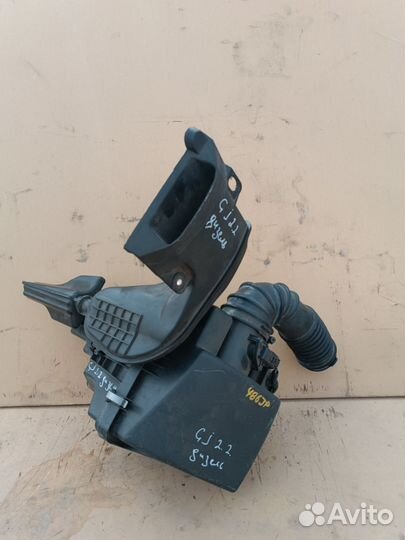 Корпус воздушного фильтра 2.2L. Mazda 6GJ.Оригинал