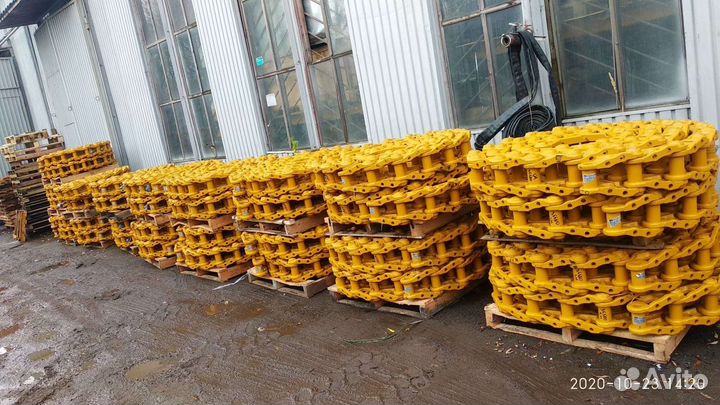 Цепь гусеничная 48 зв. 9202852 Hitachi ZX330LC-3