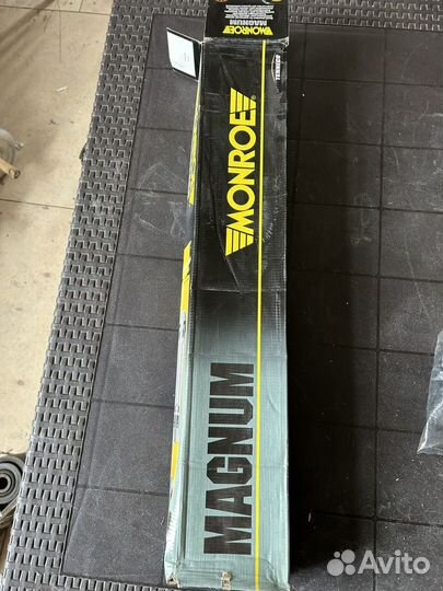 Амортизатор iveco Eurostar/tech/Stralis передний