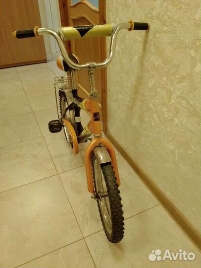 Детский велосипед на 5-7 лет