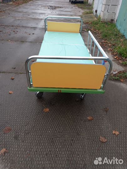 Кровать для лежачих больных