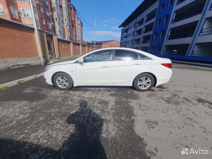 Hyundai Sonata 2.0 AT, 2011, 270 000 км