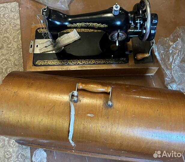 Швейная машинка