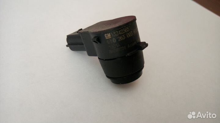 Датчик парктроника(парковки) Opel 13242365,1235281