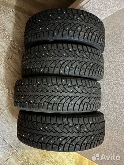 Pirelli Formula Ice 215/60 R17 100T