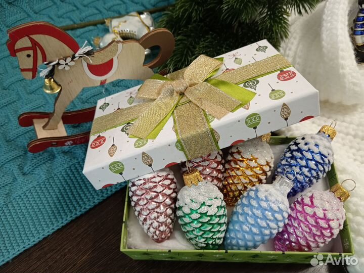 Елочные игрушки